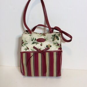 EUC Longaberger Holiday Tote